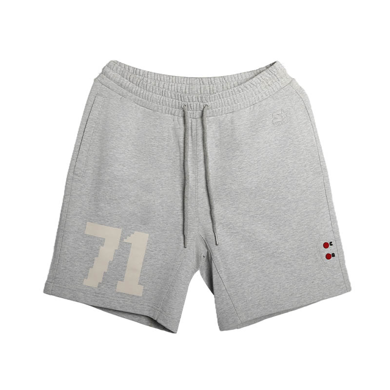 How do elastic fabric sweatpants enhance freedom of movement?